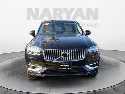 Used 2022 Volvo XC90 T8 Inscription Expression image 3