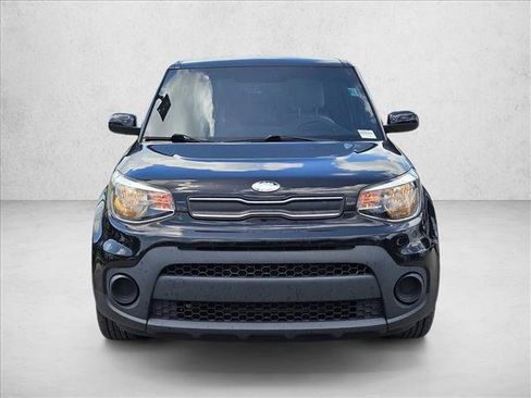 Used 2019 Kia Soul FWD image 2
