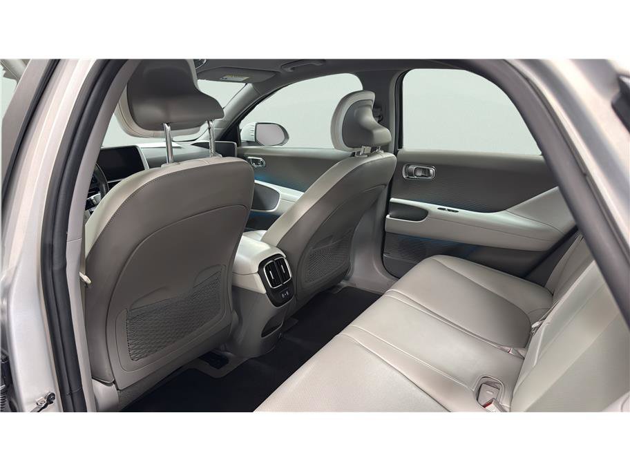 Used 2023 Hyundai Ioniq 6 SEL RWD image 17