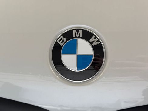 New 2026 BMW X6 xDrive40i w/ Executive Package image 18