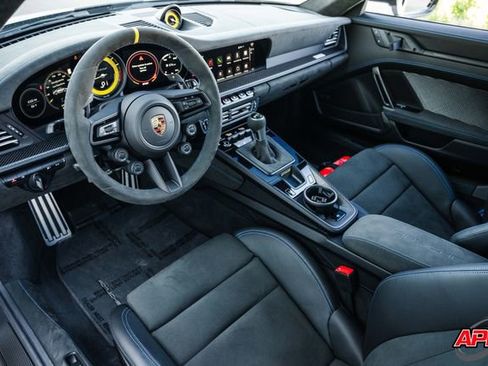 Used 2025 Porsche 911 GT3 RS image 2