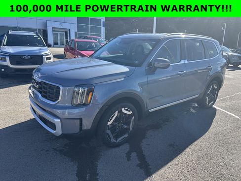 Used 2024 Kia Telluride S image 19