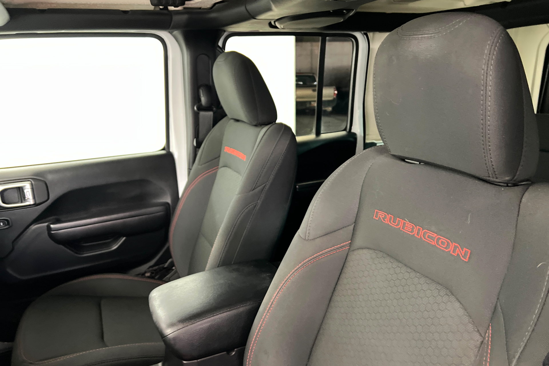 Used 2020 Jeep Wrangler Unlimited Rubicon AWD/4WD image 17