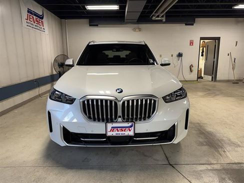 Used 2026 BMW X5 xDrive40i AWD/4WD image 2