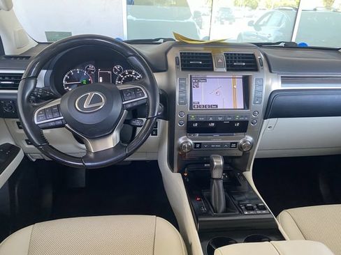 Used 2021 Lexus GX 460 Premium AWD/4WD image 17