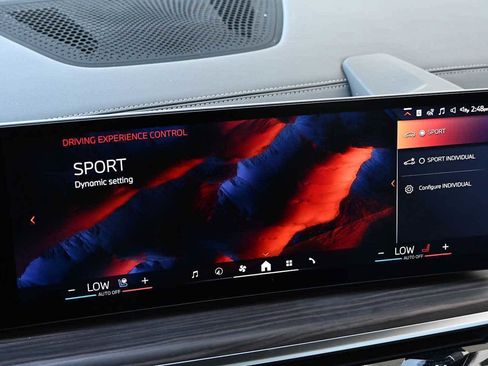 New 2026 BMW X5 xDrive50e w/ Executive Package image 28