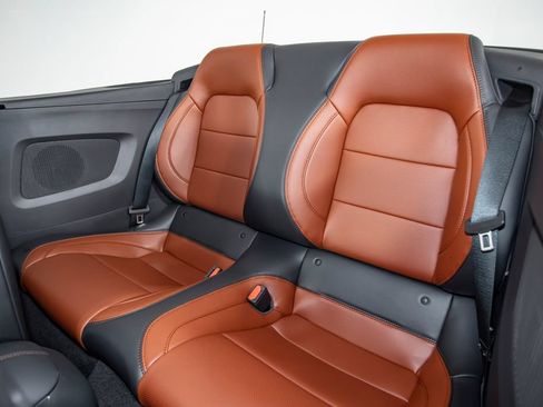 Used 2025 Ford Mustang GT Premium RWD image 31
