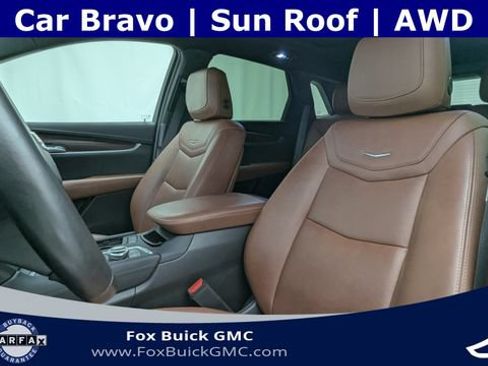 Certified 2023 Cadillac XT5 Sportv w/ LPO, Floor Liner Package AWD/4WD image 26