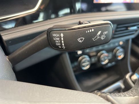 Certified 2024 Volkswagen Jetta SEL image 42