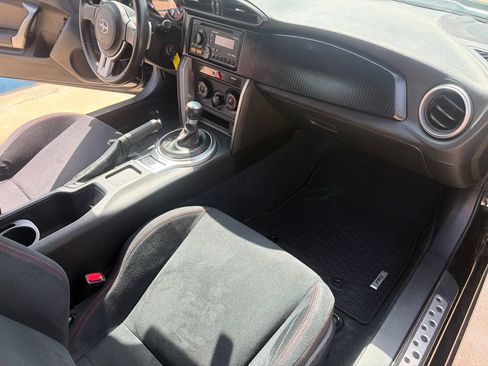 Used 2013 Scion FR-S RWD image 24