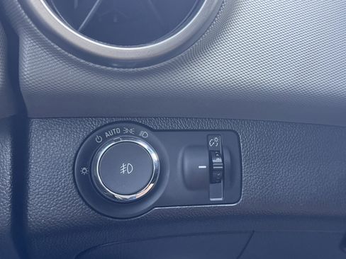 Used 2015 Chevrolet Sonic LTZ image 30