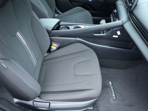 New 2026 Hyundai Elantra SEL Sport Premium FWD image 13