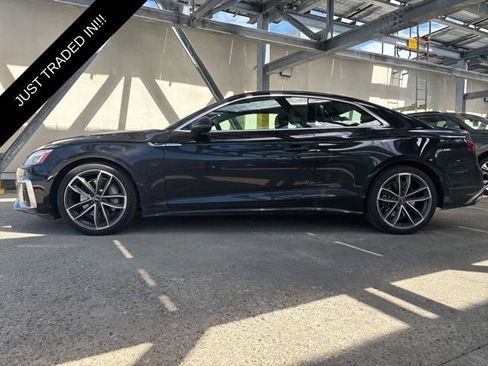 Used 2022 Audi A5 2.0T Premium Plus w/ Premium Plus AWD/4WD image 3