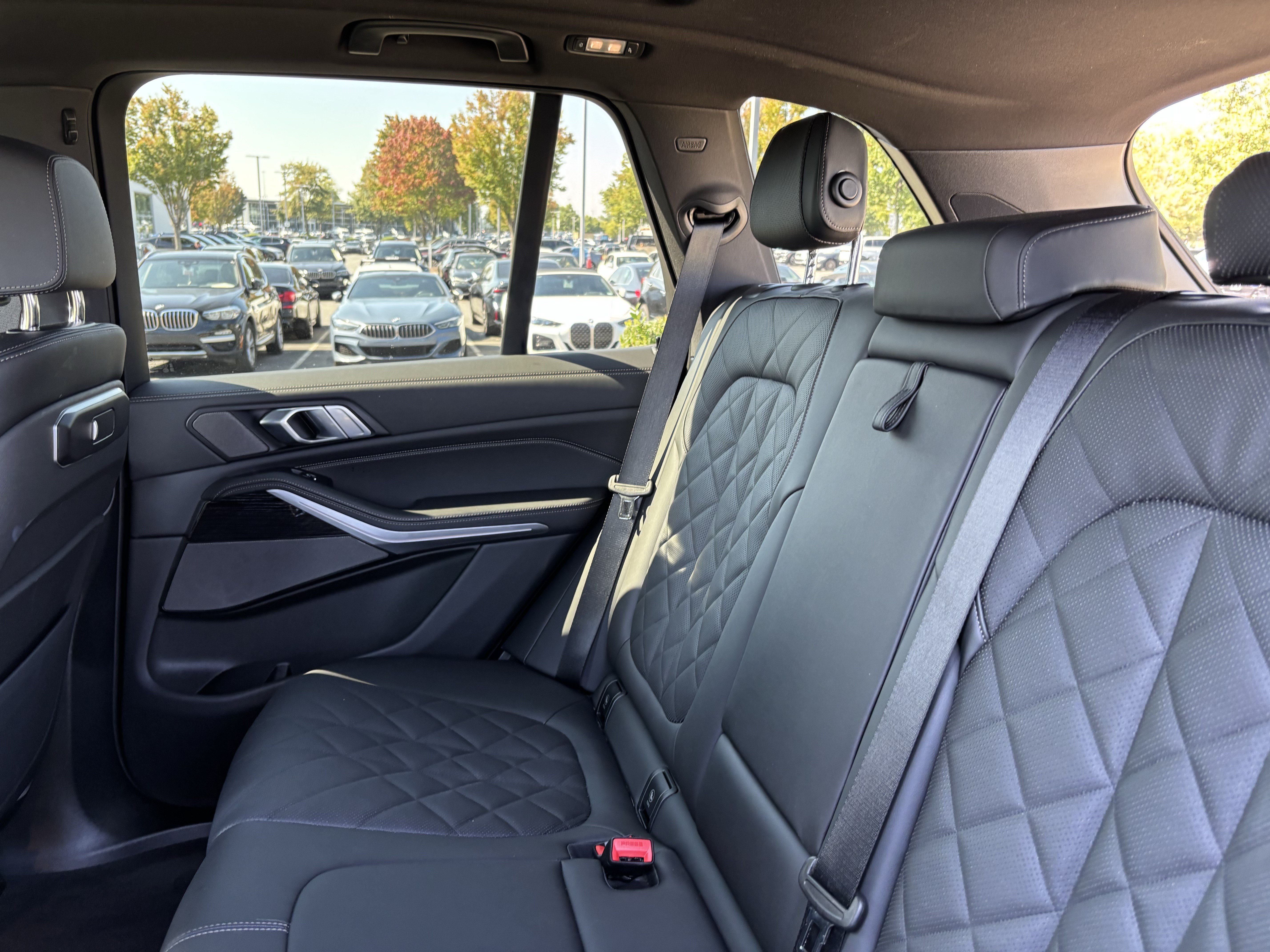 Certified 2026 BMW X5 sDrive40i w/ M Sport Package RWD image 32