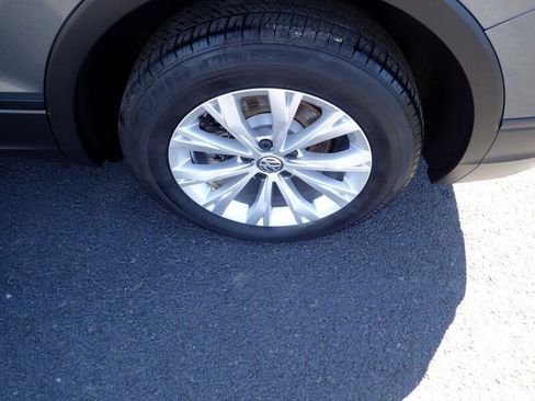 Used 2019 Volkswagen Tiguan S w/ 3rd Row Seat Package image 26
