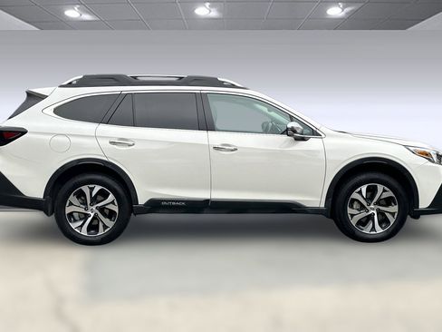 Used 2020 Subaru Outback Touring w/ Popular Package #2 image 7