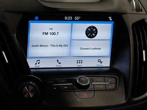 Used 2019 Ford Escape SEL image 6