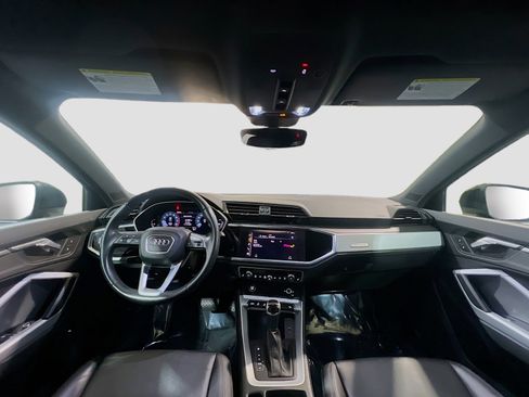 Used 2021 Audi Q3 2.0T Premium w/ Convenience Package image 16