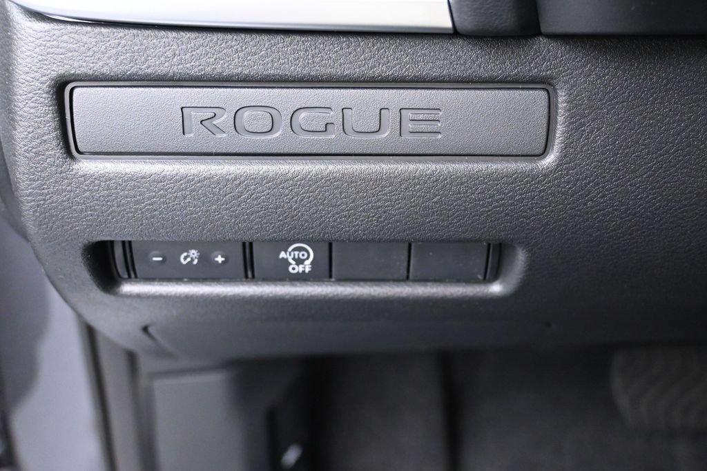 New 2026 Nissan Rogue S FWD image 18
