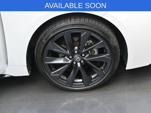 Used 2024 Toyota Corolla SE w/ SE Premium Package FWD image 34