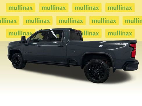 Used 2025 Chevrolet Silverado 2500 LTZ w/ Trail Boss Package AWD/4WD image 7