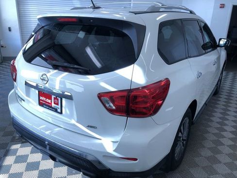 Used 2017 Nissan Pathfinder S image 35