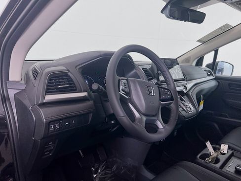 New 2026 Honda Odyssey EX-L image 7