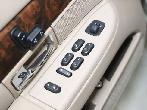 Used 2005 Mercury Grand Marquis GS image 20