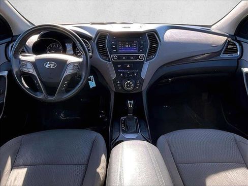 Used 2017 Hyundai Santa Fe Sport image 13