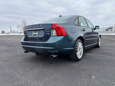 Used 2011 Volvo S40 T5 w/ Preferred Pkg image 25