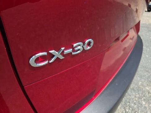 Used 2021 MAZDA CX-30 FWD 2.5 S w/ Premium Package image 11