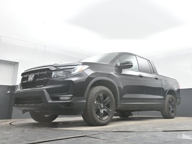 Used 2025 Honda Ridgeline Black Edition image 30