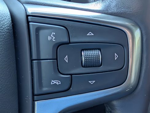 Used 2021 Chevrolet Tahoe Z71 image 23