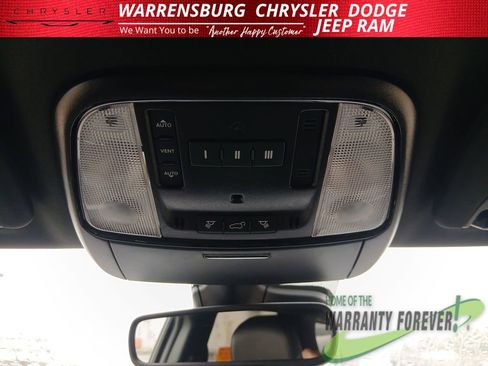 Used 2025 Dodge Durango R/T AWD/4WD image 25