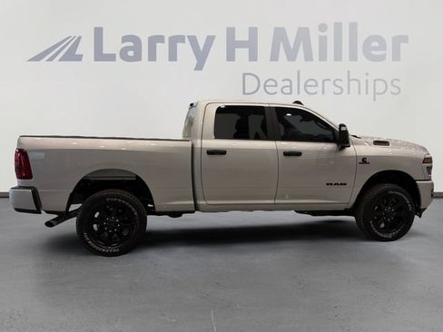 New 2026 RAM 2500 Big Horn AWD/4WD image 6