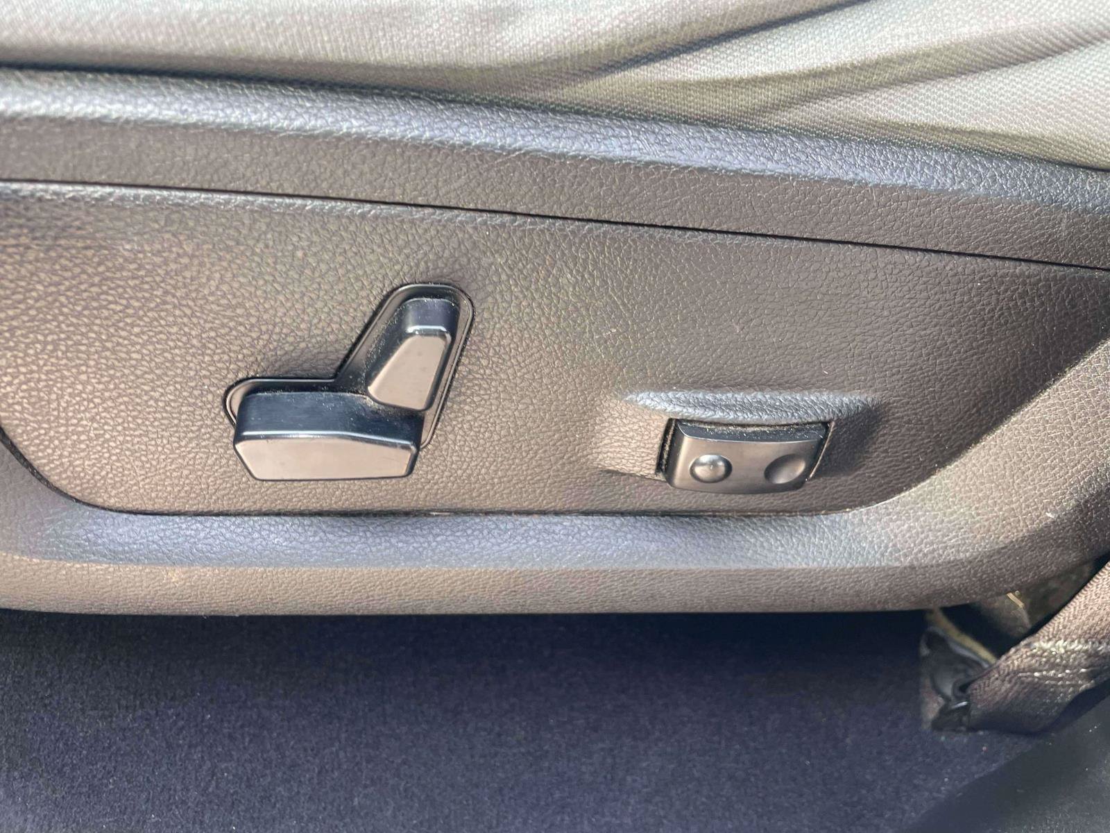Used 2019 RAM 1500 Big Horn AWD/4WD image 12