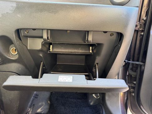 Used 2010 Nissan Cube 1.8 S Krom Edition w/ Interior Designer Pkg FWD image 37