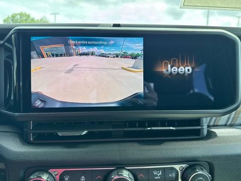 New 2026 Jeep Gladiator Sport AWD/4WD image 28