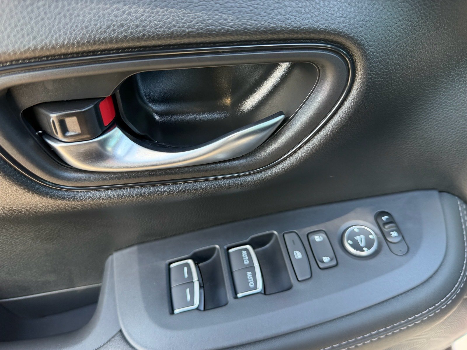 New 2027 Honda HR-V EX-L image 22