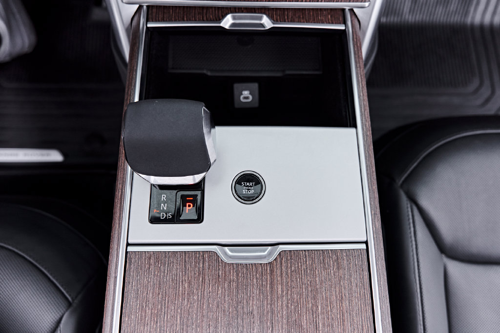 Used 2024 Land Rover Range Rover SE AWD/4WD image 67
