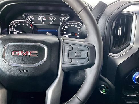 Used 2021 GMC Sierra 1500 Elevation w/ Preferred Package AWD/4WD image 12
