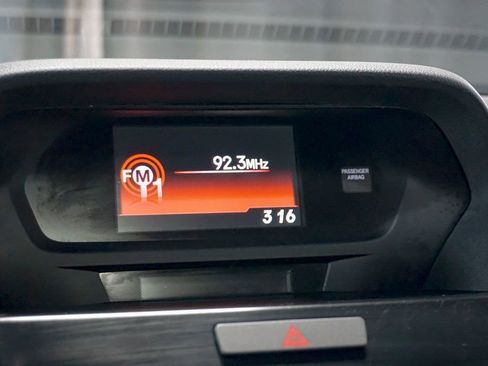 Used 2014 Acura ILX *ILX Premium Package* *6-Speed image 17