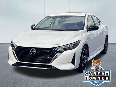 Certified 2024 Nissan Sentra SR w/ SR Premium Package image 6