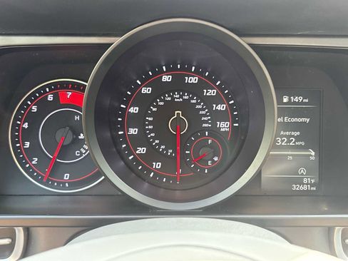 Used 2023 Hyundai Elantra SE FWD image 12