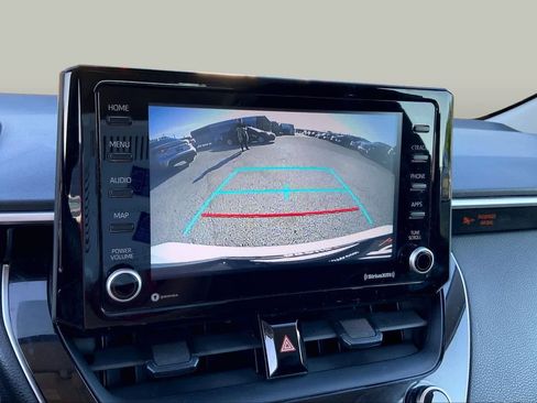 Used 2022 Toyota Corolla LE FWD image 26