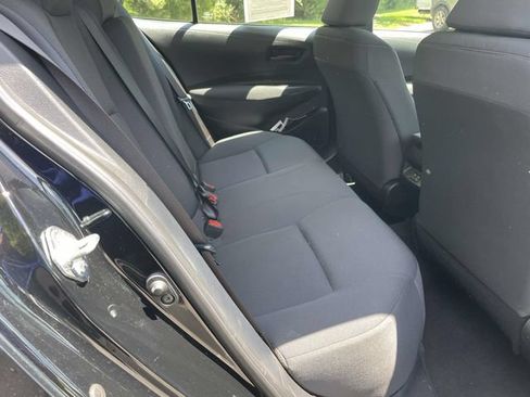 Used 2023 Toyota Corolla LE FWD image 32