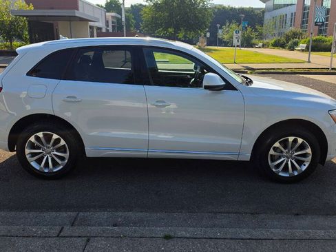 Used 2013 Audi Q5 2.0T Premium Plus w/ Premium Plus Pkg AWD/4WD image 4