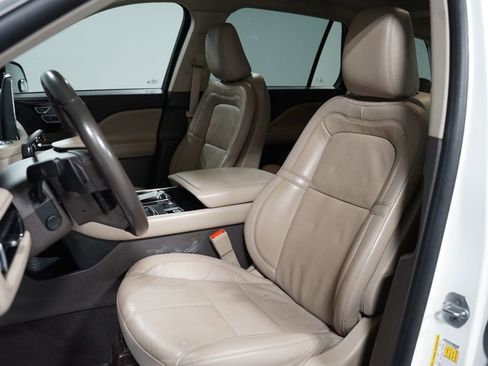 Used 2021 Lincoln Aviator Grand Touring w/ Equipment Group 301A image 29