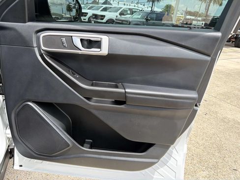 Used 2022 Ford Explorer 4WD Police Interceptor image 17
