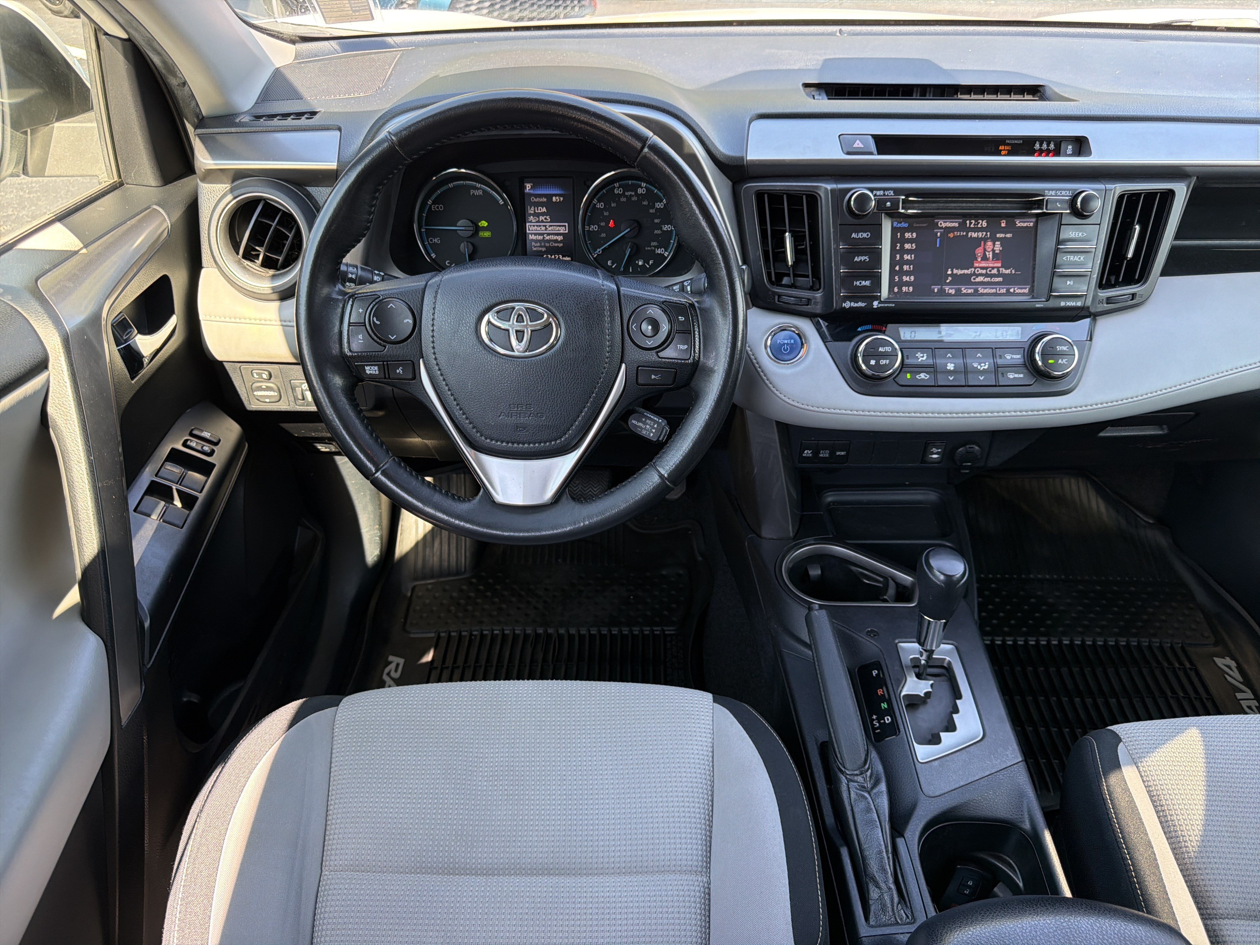 Used 2018 Toyota RAV4 XLE w/ Protection Package AWD/4WD image 22